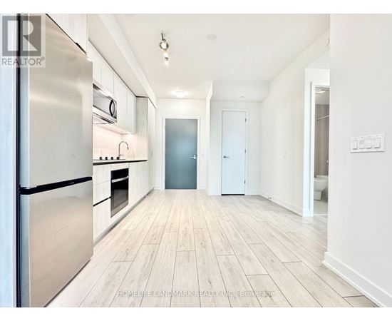 1823 - 5858 YONGE STREET 2 Beds Apartment, Condo, Home for Rent - Photo gallery 1