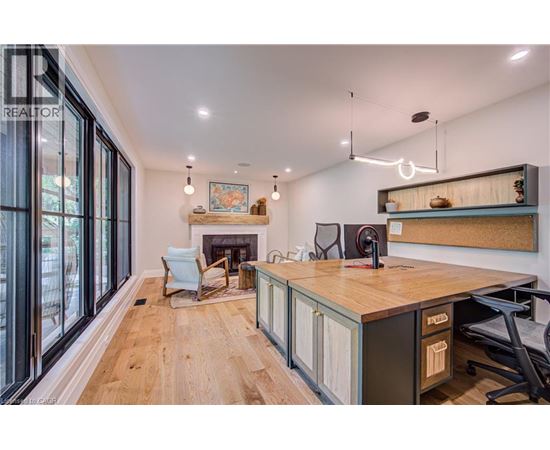 625 GLASGOW Street 4 Beds House for Rent - Photo gallery 4
