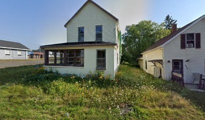 1978 College Street 2 Beds Apartment for Rent