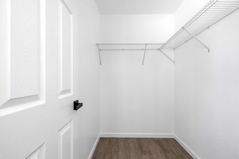 1103 ½ W Avenue J10 1 Apartment for Rent