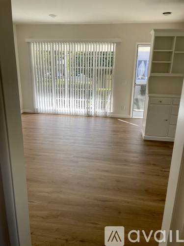123 N Montgomery St 1 Apartment for Rent - Photo gallery 2