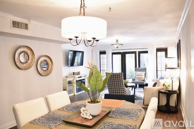 1045 Shook Ave 2 Beds Apartment for Rent - Photo gallery 1