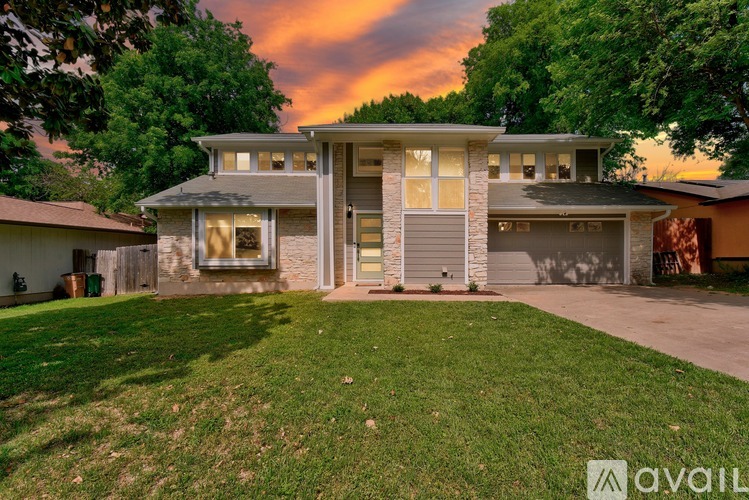 7902 Keneshaw Drive 3 Beds Single Family Home for Rent - Photo gallery 1