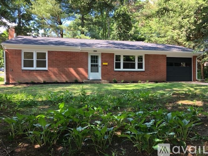 1 Margaret Street 3 Beds Single Family Home for Rent - Photo gallery 1