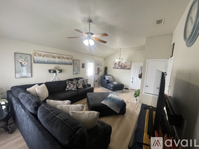 1900 Elms Run Court 3 Beds Condo for Rent - Photo gallery 5