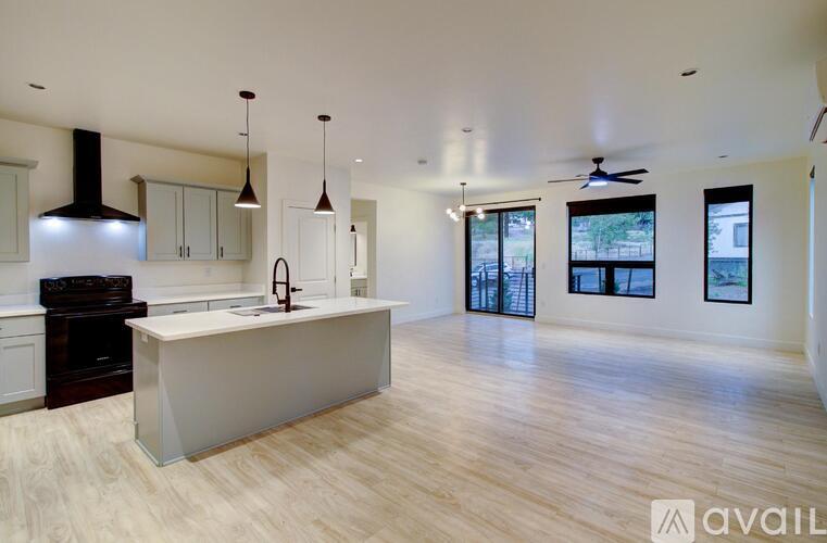 1221 East Emma Drive 2 Beds Condo for Rent - Photo gallery 1