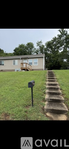 120 N Jefferson Cir 3 Beds Apartment for Rent