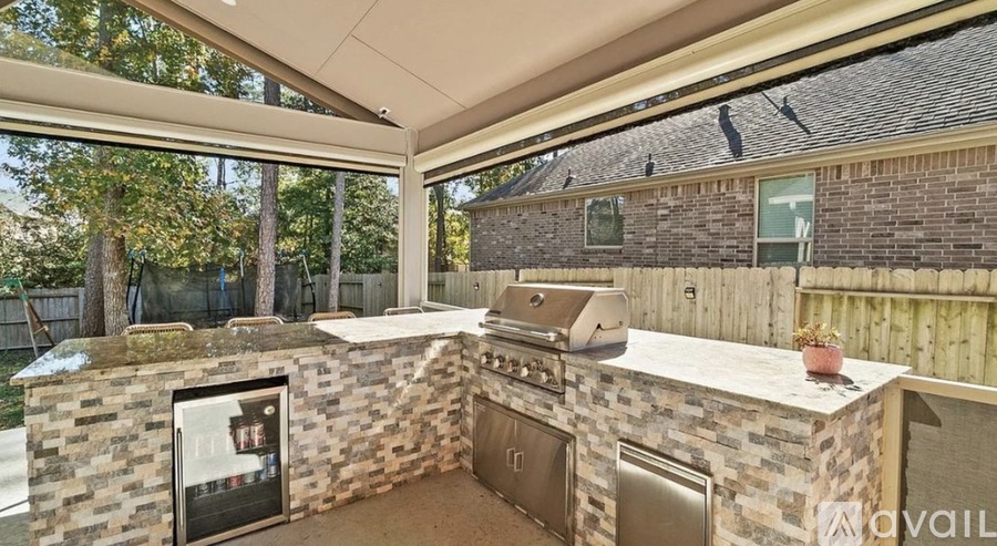216 Elianne Lace Court 5 Beds Single Family Home for Rent - Photo gallery 4
