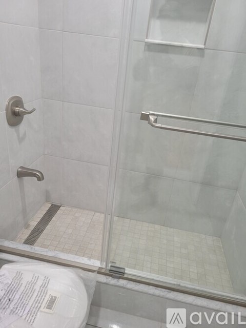 Kenyon Place 3 Beds Apartment for Rent