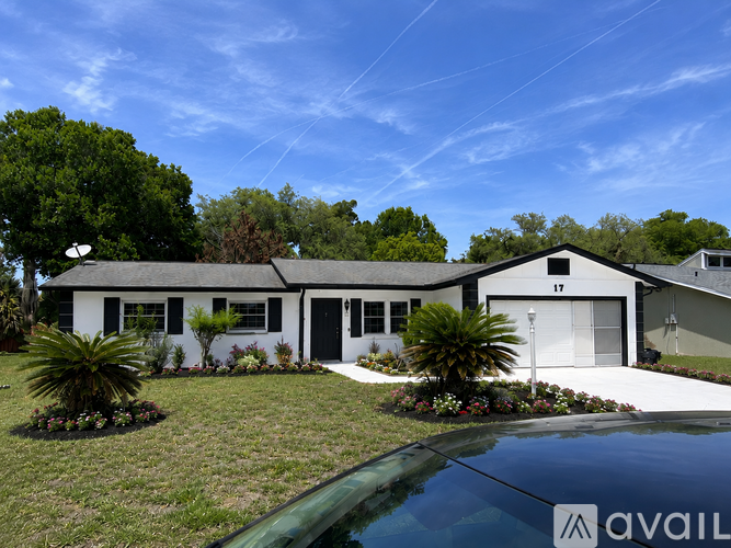 17 Blyth Place 3 Beds Single Family Home for Rent - Photo gallery 1
