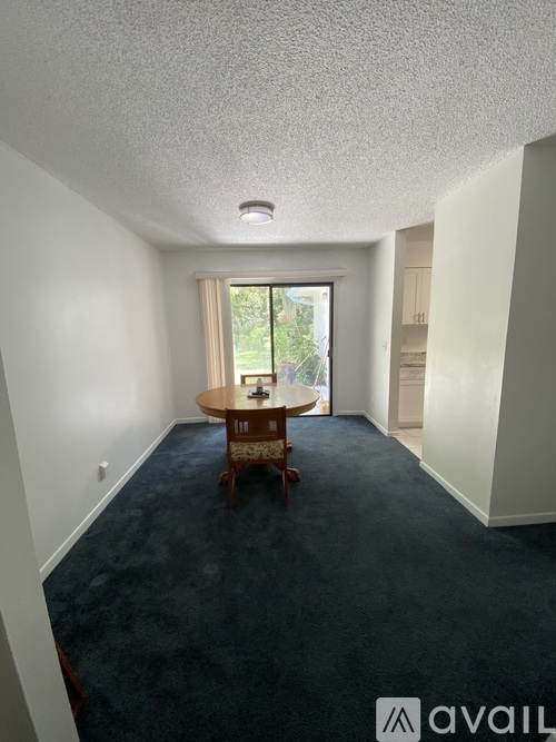 17 Blyth Place 3 Beds Single Family Home for Rent - Photo gallery 4