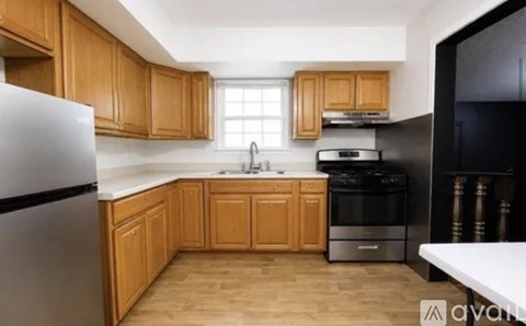 703 East State Street 2 Beds Apartment for Rent