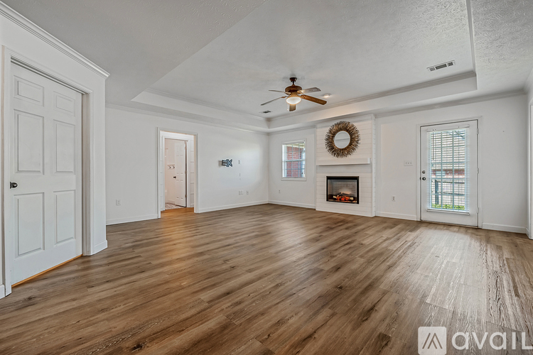 2213 Caleb Drive 3 Beds Single Family Home for Rent - Photo gallery 3