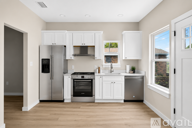 812 Maple Avenue 1 Townhouse for Rent - Photo gallery 2