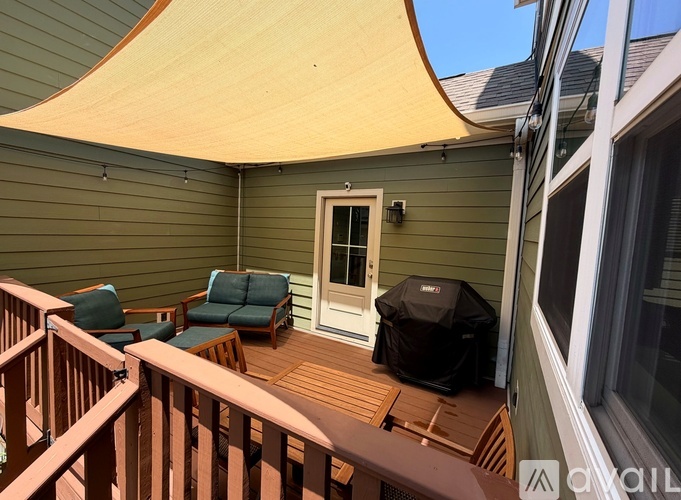 1467 Madison Street 3 Beds Single Family Home for Rent - Photo gallery 3
