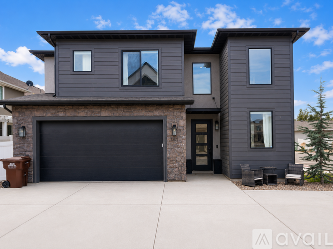 341 South 680 West 3 Beds Single Family Home for Rent - Photo gallery 1
