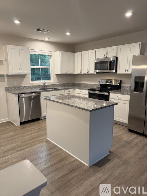 225 Coldwater Creek Court 3 Beds Townhouse for Rent - Photo gallery 1