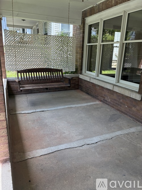 54 Morris Avenue 3 Beds Single Family Home for Rent - Photo gallery 3