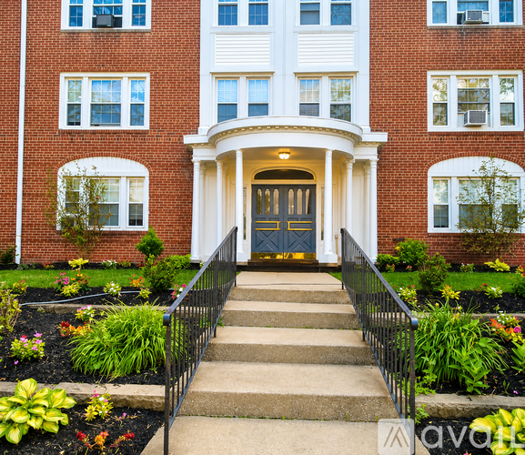 3363 Warrensville Center Rd 1 Apartment for Rent - Photo gallery 1