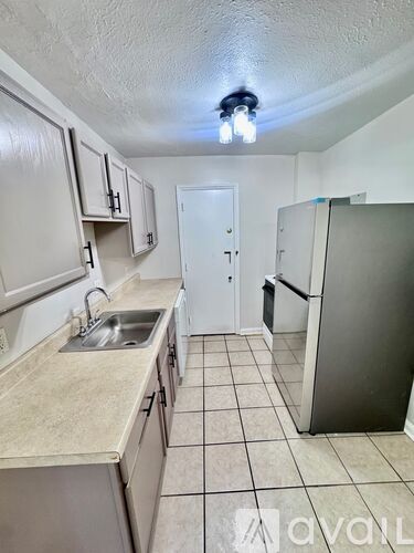 3363 Warrensville Center Rd 1 Apartment for Rent - Photo gallery 5
