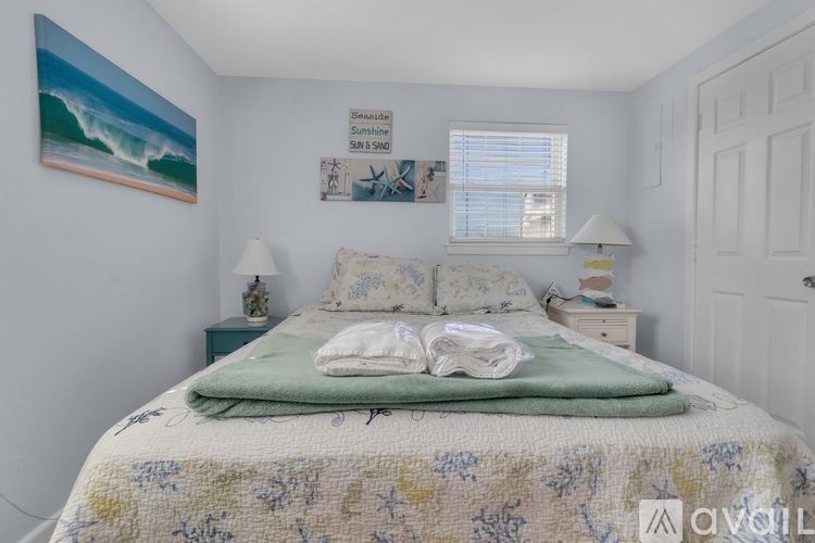 27224 North Carolina Hwy 12 3 Beds Single Family Home for Rent - Photo gallery 1