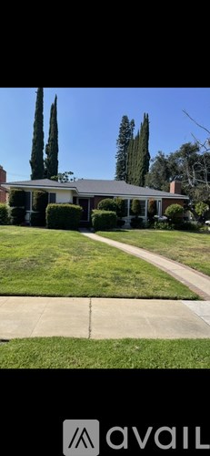 2395 Roanoke Rd 4 Beds Apartment for Rent