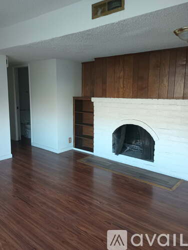 2208 Roselake Ave 2 Beds Apartment for Rent - Photo gallery 1
