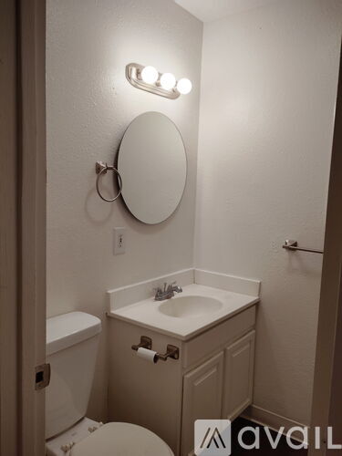 2208 Roselake Ave 2 Beds Apartment for Rent - Photo gallery 1
