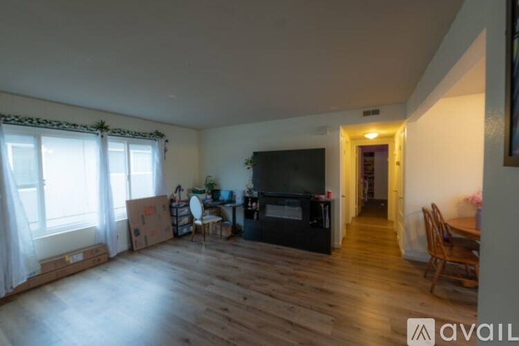 337 Grand Blvd 2 Beds Apartment for Rent - Photo gallery 4