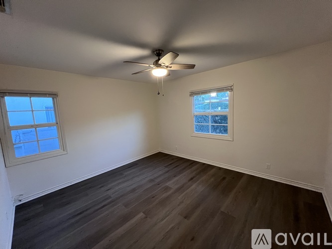 10650 Camarillo St 2 Beds Single Family Home for Rent - Photo gallery 5