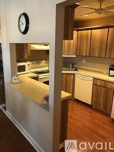 2664 Pine Ridge Way South 2 Beds Condo for Rent - Photo gallery 4
