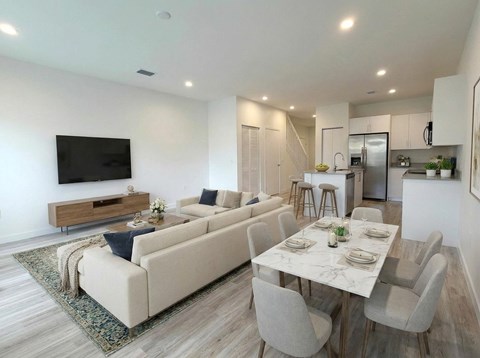 132Nw 10Th Terr 3 Beds Apartment for Rent