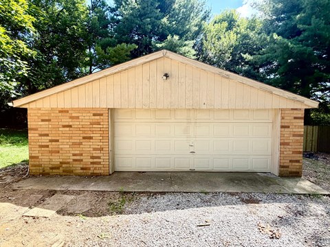 7305 Meadow Rd 3 Beds Apartment for Rent