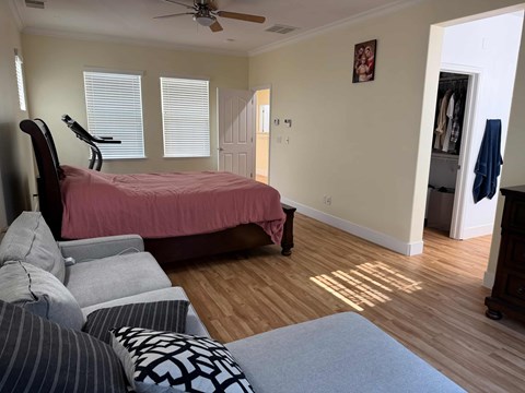 49 E Heritage Drive 4 Beds Apartment for Rent