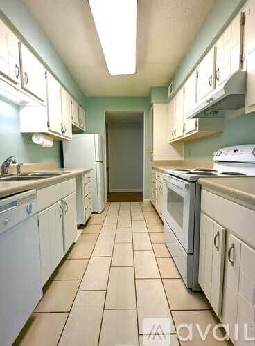 540 Berlin Dr. 2 Beds Condo for Rent - Photo gallery 4