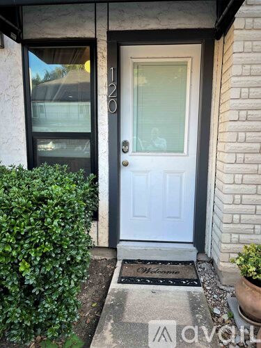 1307 Kinney Avenue 2 Beds Condo for Rent - Photo gallery 2