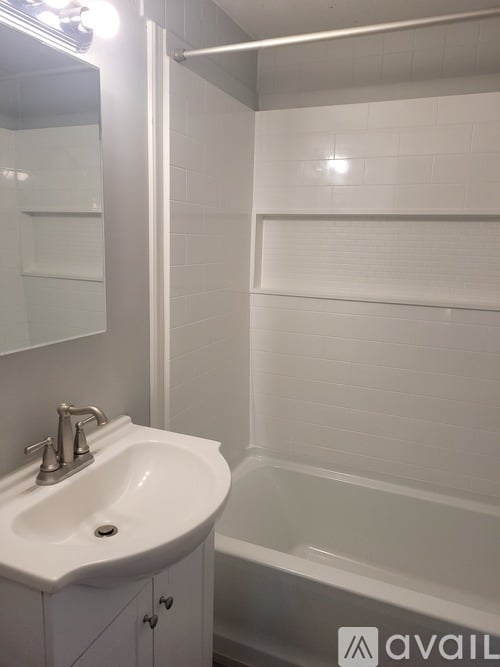 2809 Rosehill Dr 2 Beds Single Family Home for Rent - Photo gallery 5