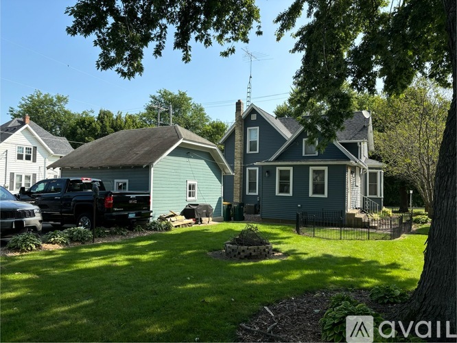 649 North Main Street 2 Beds Single Family Home for Rent - Photo gallery 1