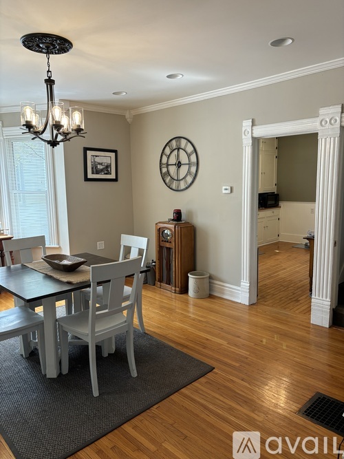 649 North Main Street 2 Beds Single Family Home for Rent - Photo gallery 2