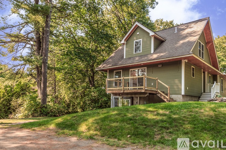 4 Jessica Ln 2 Beds Condo for Rent - Photo gallery 2