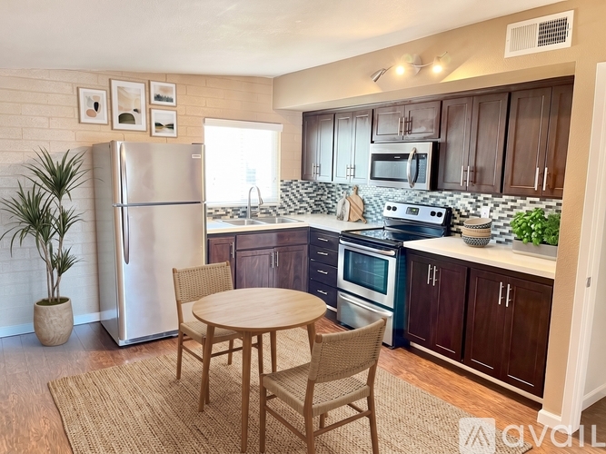 4435 N 8th Ave 2 Beds Apartment for Rent - Photo gallery 4