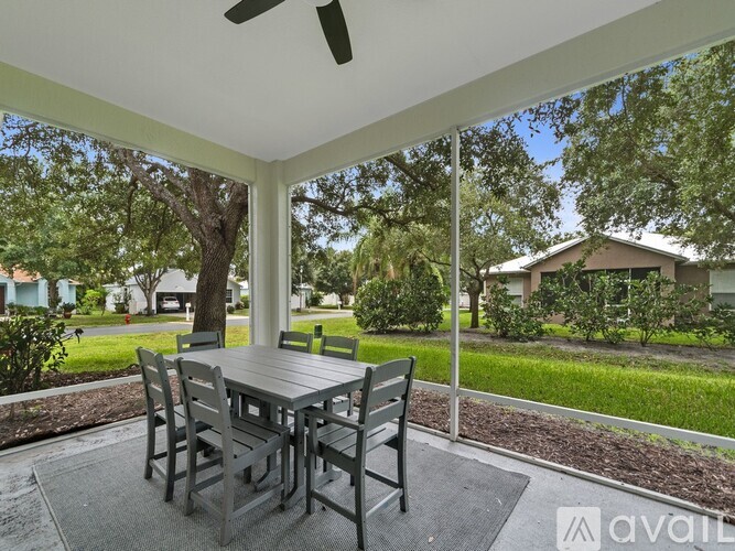 865 10th Drive 3 Beds Single Family Home for Rent - Photo gallery 5