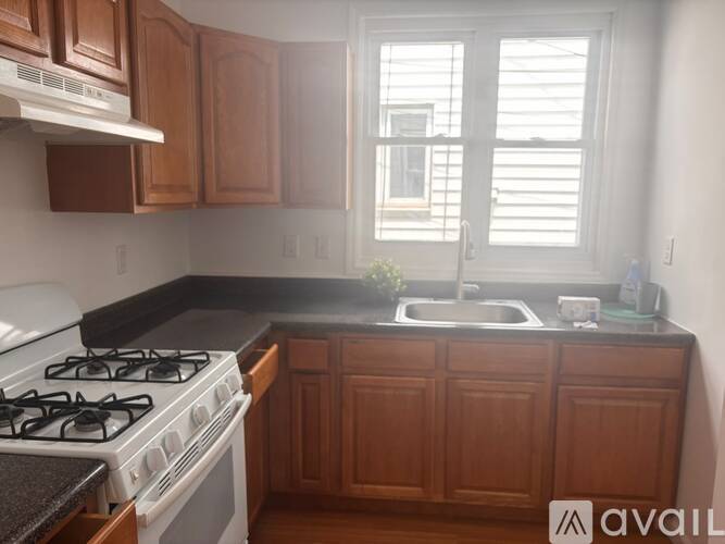 158 N 18th St 3 Beds Apartment for Rent - Photo gallery 4