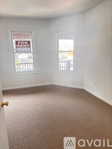 158 N 18th St 3 Beds Apartment for Rent - Photo gallery 5