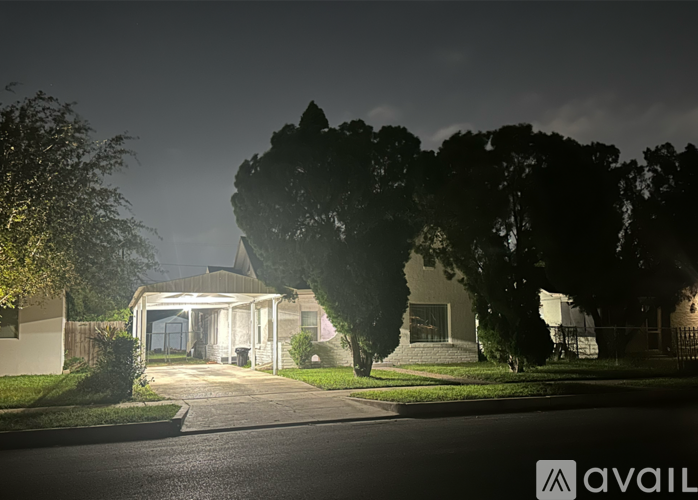 1013 North 16th Street 2 Beds Single Family Home for Rent - Photo gallery 4