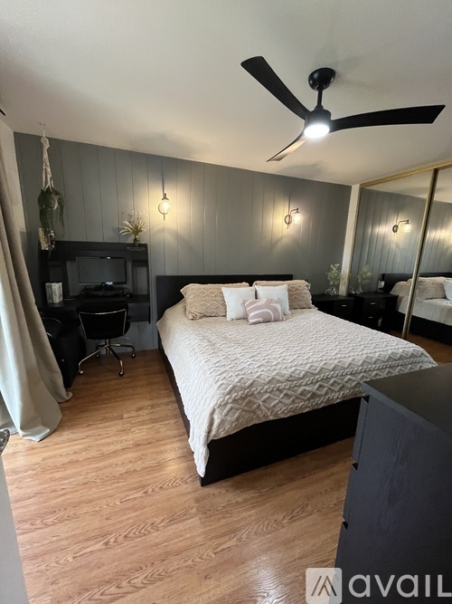 3 Smokestone 2 Beds Condo for Rent - Photo gallery 3