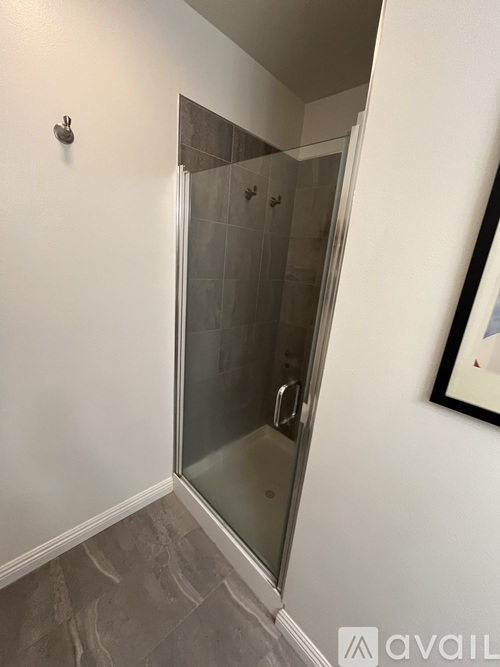 3 Smokestone 2 Beds Condo for Rent - Photo gallery 5