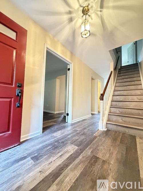 7 Liberte Ln 4 Beds Single Family Home for Rent - Photo gallery 1