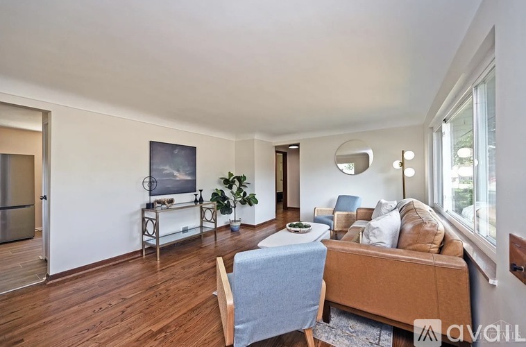 2562 Montana Avenue 3 Beds Single Family Home for Rent - Photo gallery 4