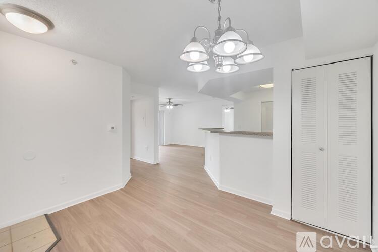 3817 NW Mediterranean Ln 2 Beds Apartment for Rent - Photo gallery 5